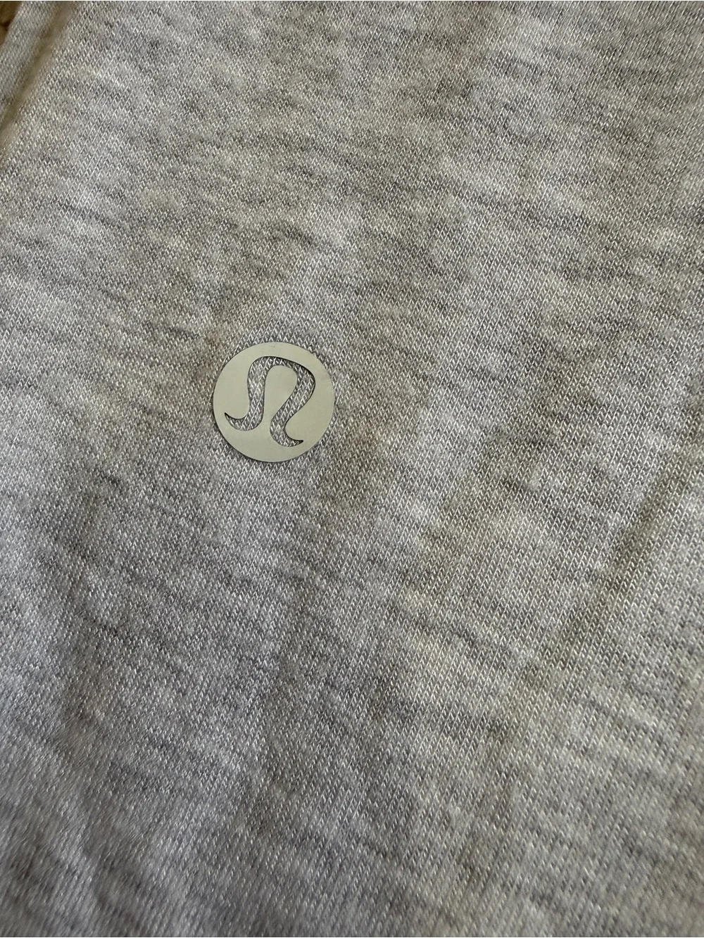 Lululemon Seek Stillness Mid Rise Crop Womens Pants - size 2 Heather Grey